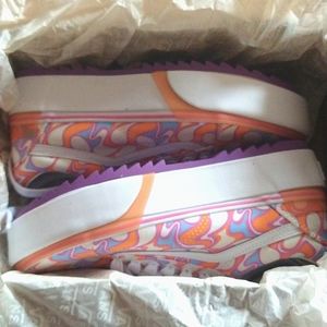 Vans uv platform peace shoes